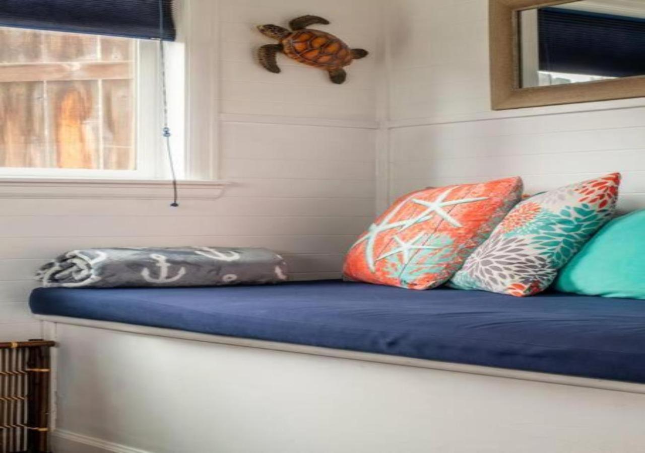 Ashore The Clouds Glamping Awaits Woodland Park Exterior foto